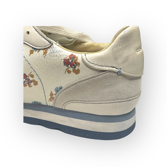 Coach ✽ C142 Runner Running Shoes Sneakers ✽ Chalk Tossed Rose Print ✽ 8.5M ✽ - Picture 15 of 16
